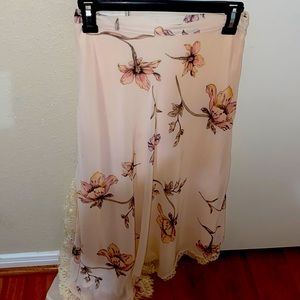 Lauren Conrad Floral skirt